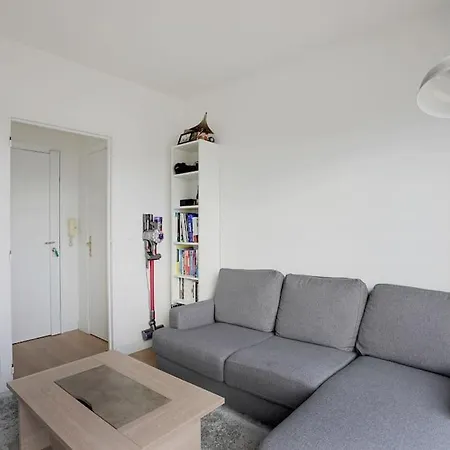 Apartament Spacieux Studio Avec Balcon
