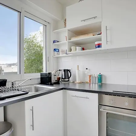 Spacieux Studio Avec Balcon Apartament *